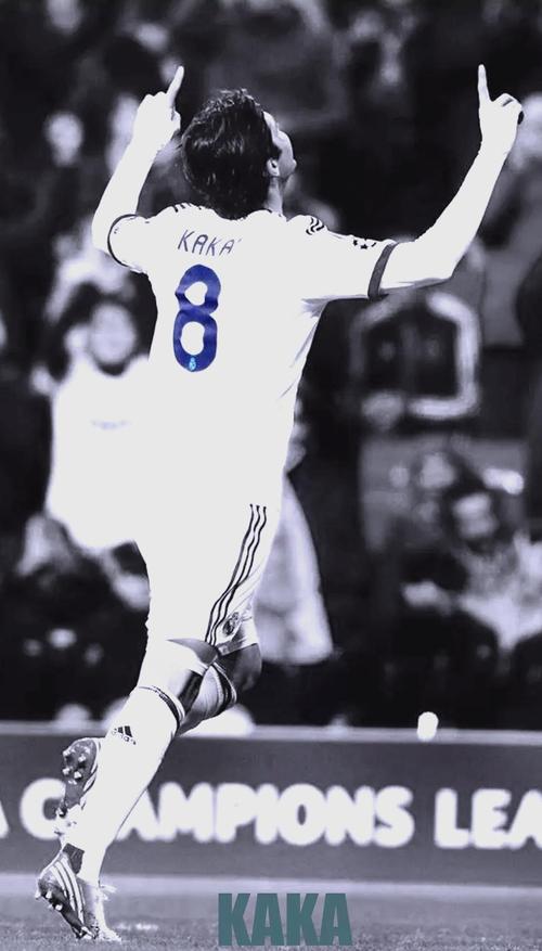 卡卡为什么那么早退役