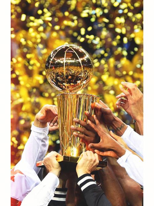 nba总冠军奖杯材质