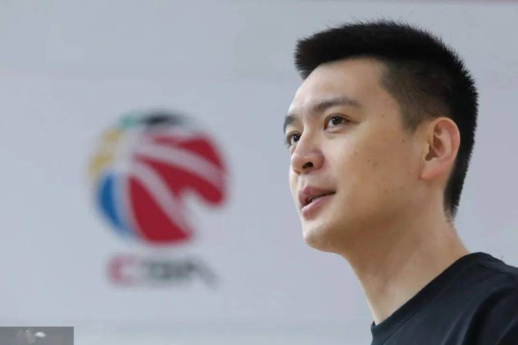 杨鸣cba执教首秀