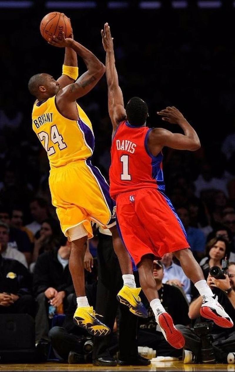 科比后仰跳投命中率高吗