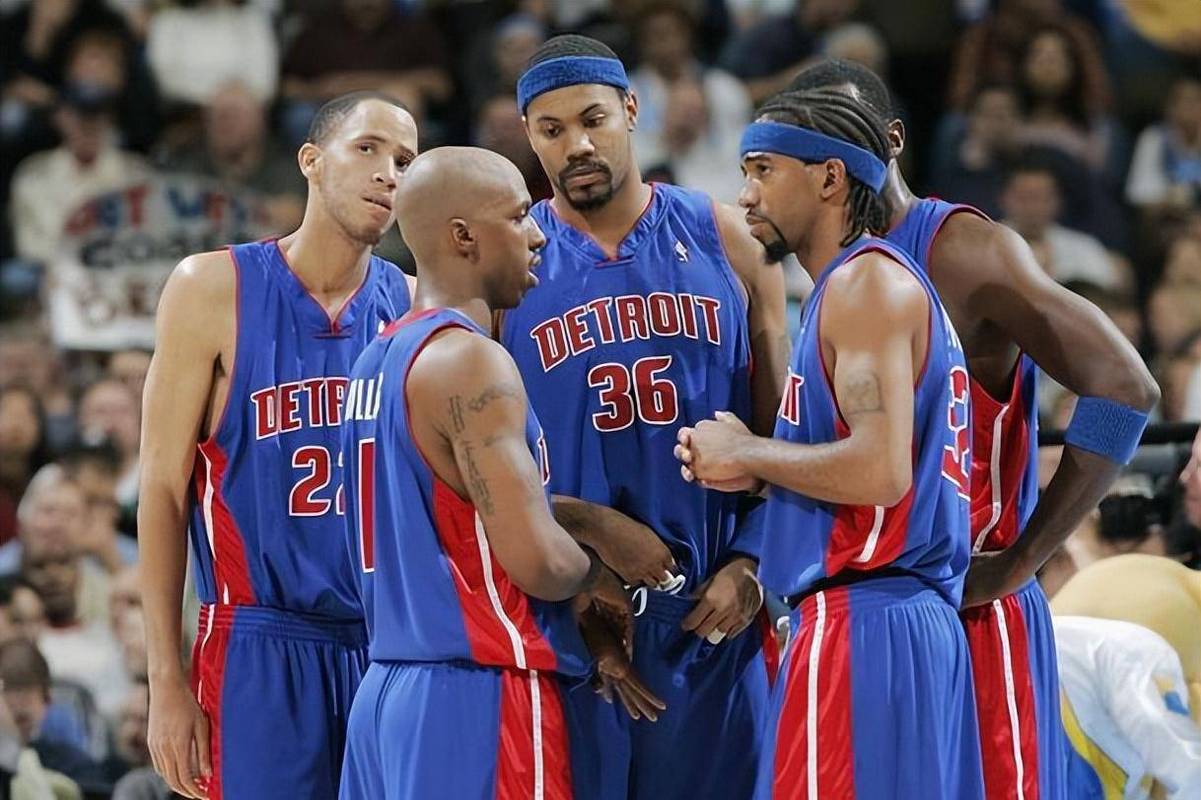 2003-2004赛季活塞队阵容