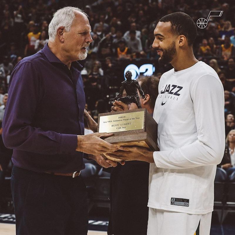 鲁迪戈贝尔是白人还是黑人