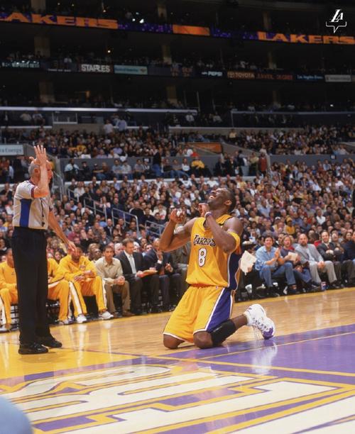 科比打了多少场nba