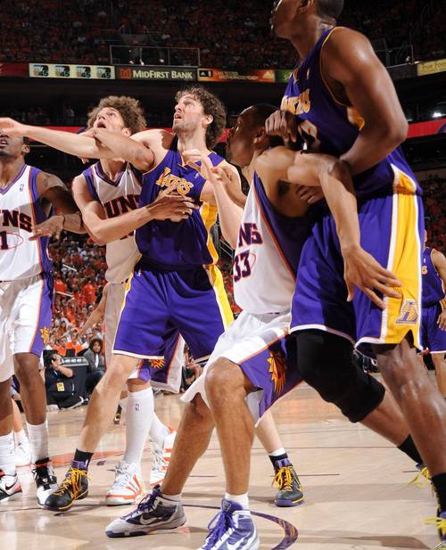 太阳vs湖人季前赛