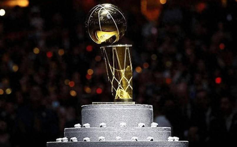 nba总冠军奖杯制作过程