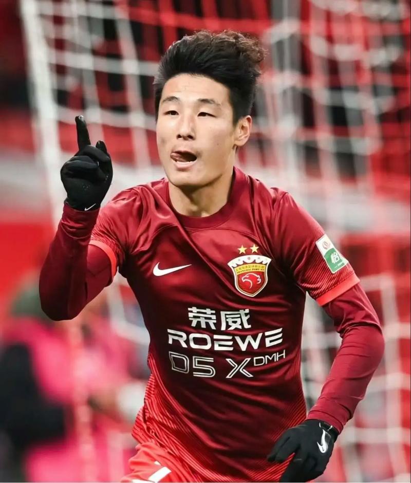 武磊怎么不在中国踢球