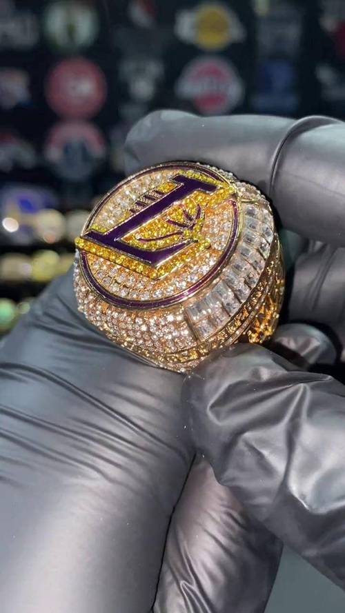 丹尼尔斯湖人有戒指吗