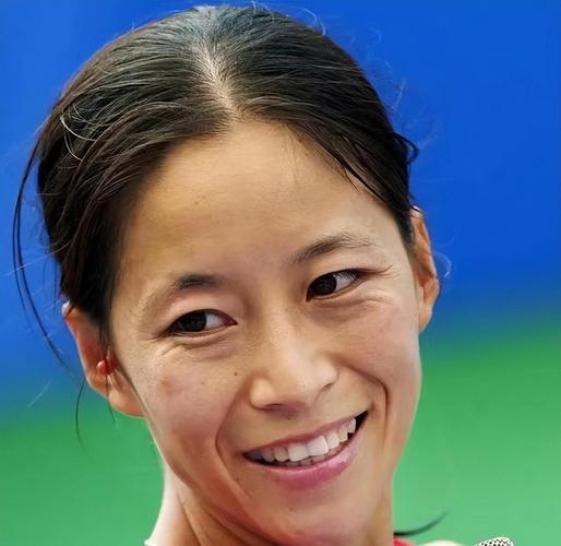 女足王丽萍近照