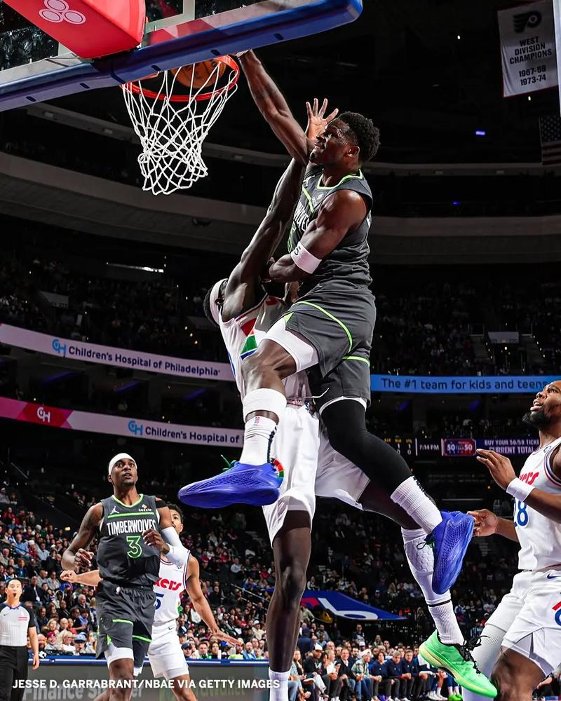 勇士会怀斯曼还是爱德华兹