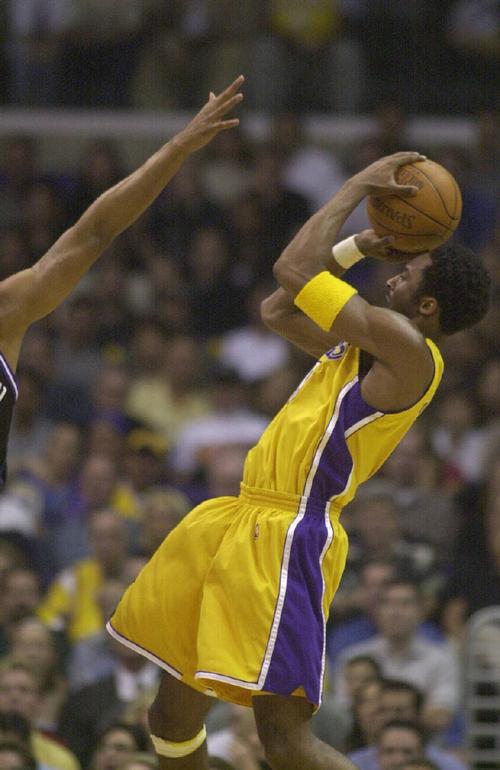 科比投篮训练方法