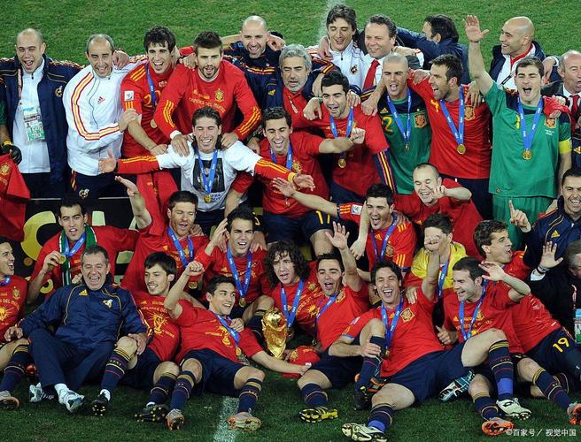 西班牙欧洲杯冠军巡游