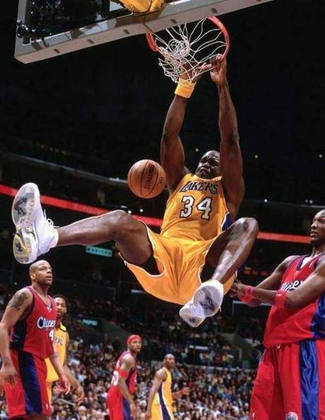 沙奎尔奥尼尔姓什么