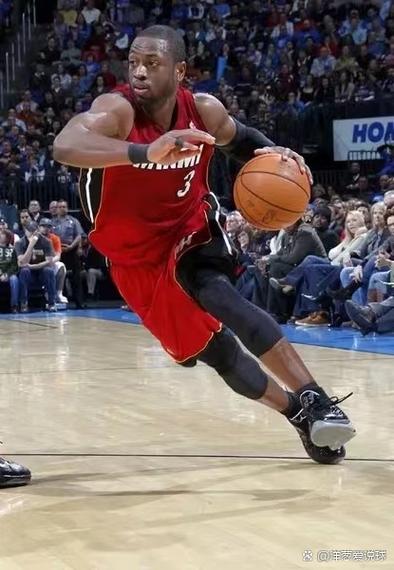 爱德华兹身高体重