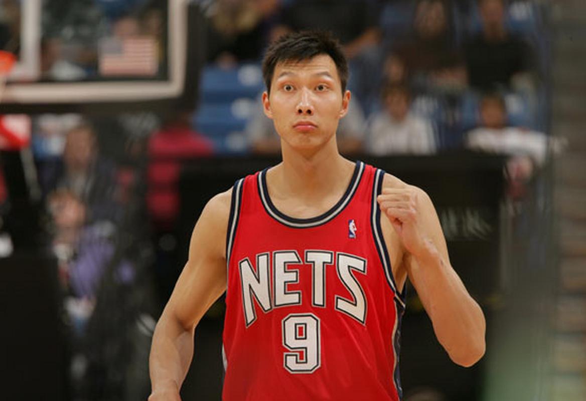 易建联效力小牛