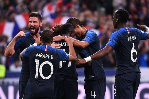 法国与丹麦哪个球队强