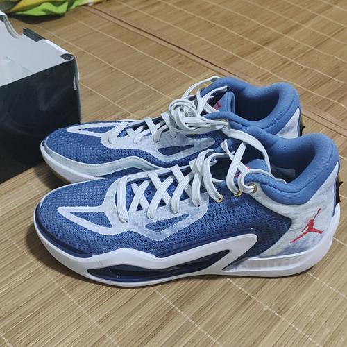 三百多性价比高的篮球鞋