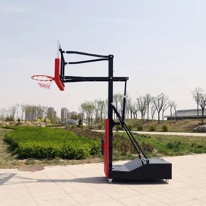 一个篮球架多少钱?