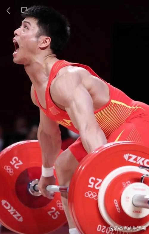 里约奥运会男子举重冠军是谁