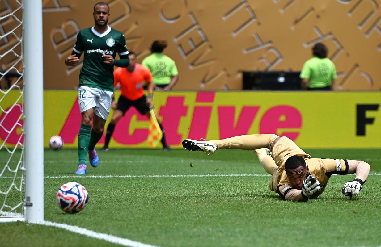 2018世界杯：激情燃烧的足球盛宴，赛程中的那些难忘瞬间