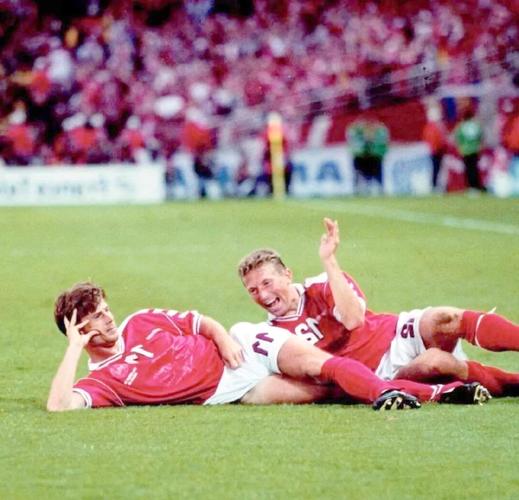 98世界杯：球场风云，战绩如诗，那些激情燃烧的日夜