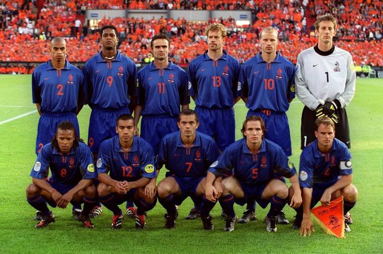 98年世界杯荷兰队，那一抹橙色风暴的主力群英