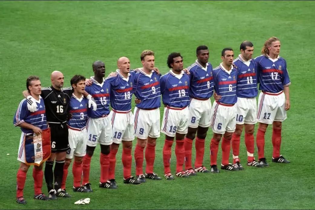 1998法国队世界杯阵容，那群高卢雄鸡的黄金岁月