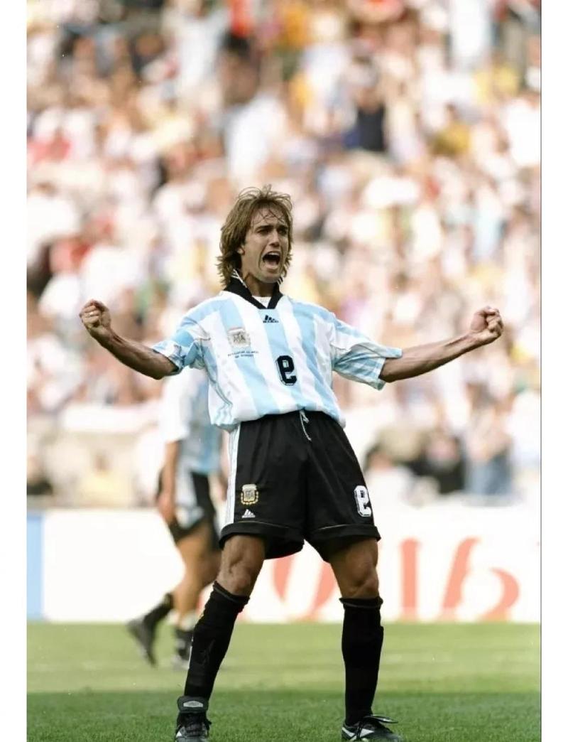 1982年世界杯，阿根廷队长巴蒂斯图塔：球场上的风云人物