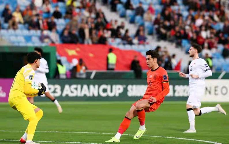 3比2！激战正酣，这场足球比赛太刺激了！