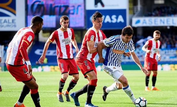 2002意大利小组赛：蓝衣军团，逆境中的华丽逆袭